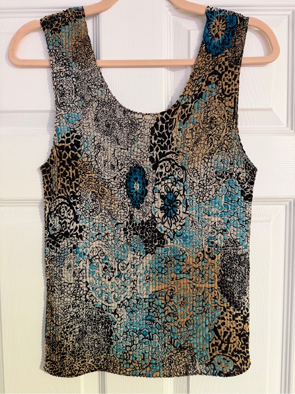 Sleeveless Patterned Tank Top in Teal, Black & Tan